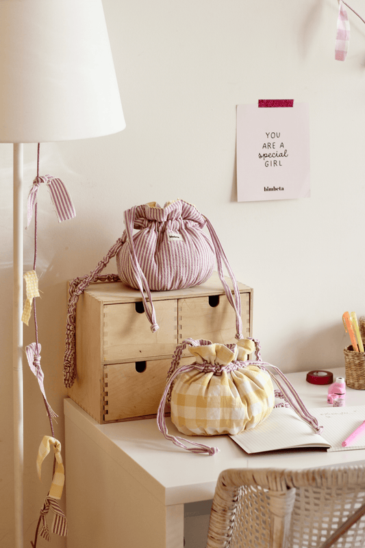 Bombonera Pink Stripes